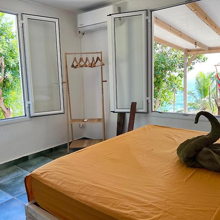 Studi 'O' Galerie Apartment Capesterre ภายนอก รูปภาพ